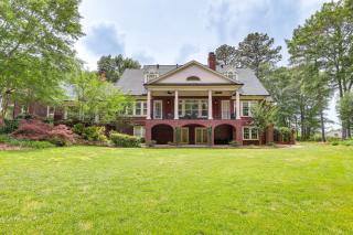 Buford Mansion with Pool about 14 Mi to Lake Lanier - Buford - 8