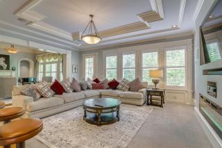 Buford Mansion with Pool about 14 Mi to Lake Lanier - Buford - 4