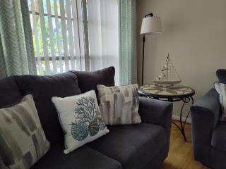 Comfortable, Sunny, Quiet Neighborhood - Port Richey - 3
