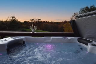 Hot Tub. Pool Table. Game Room. Fire Pit. Pets OK! - Edinburg - 5