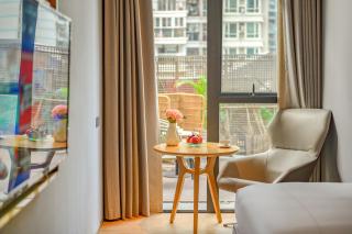 Lux Cabins Hotel Shenzhen - 4