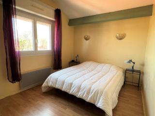 Charmant T2 au calme avec terrasse, parking et accès internet à Cambo-les-Bains - FR-1-495-11 - Cambo-les-Bains - 3
