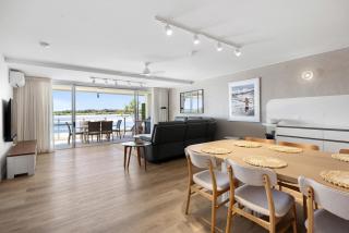 Las Rias, Riverside Luxury Bliss - Noosa Heads - 8