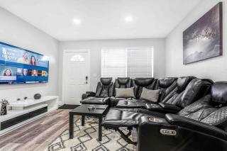Mazor Luxury Two Bedroom Vacation Home - 6
