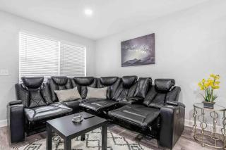 Mazor Luxury Two Bedroom Vacation Home - 5