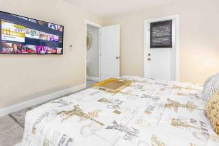 Bens High Roller Luxury Suite - 2