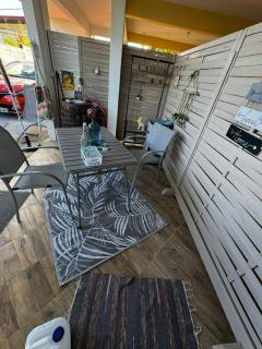 Mignon studio avec veranda à 10 mn du centre en voiture - Fort-de-France - 5