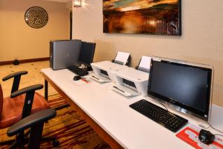 Holiday Inn Express Hotel & Suites Cherry Hills by IHG - Omaha - 8