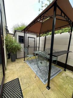 Relax at The Blueway bonus accommodation - 2