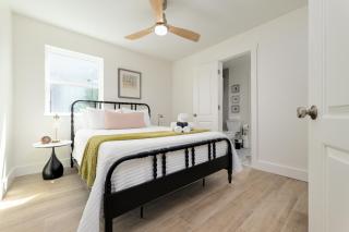 Be A Nomad - Newly Renovated - 1 blk from the Bch - 4
