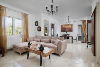 Estia Project, Pool - Billiards - Jacuzzi - 1