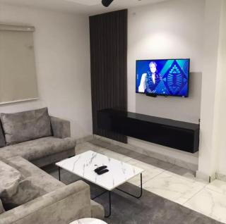One bedroom apartment in Lekki Phase I - Lekki - 1
