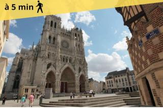 Le Blum Studio *Hyper-Centre* avec *CANAL PLUS* - Amiens - 1