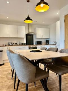 Beautiful Waterside Apartment near Old Trafford - Manchester - 8