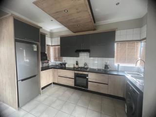 Sasavona Luxury Cottage - 631 Euphoria Golf & Lifestyle Estate - 1
