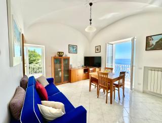 Villa Capri - 1