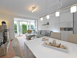 Haus "Concordia" in Binz - WG 02 "Seedorf" mit Terrasse, strandnah - Binz - 4