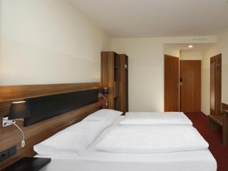 B&B HOTEL Berlin-Adlershof - Berlino - 5