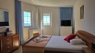 Apartments GIOVANNI (by the sea) - Mandre - 1