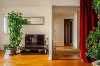 Beautiful quiet apartment with views of Paris - 1