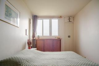 Beautiful quiet apartment with views of Paris - 4