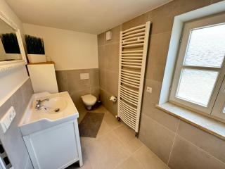 I Apartment 8 Personen - Monteurwohnung - Ferienwohnung - Frontenhausen - - 4