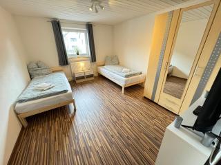I Apartment 8 Personen - Monteurwohnung - Ferienwohnung - Frontenhausen - - 2