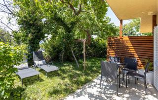 Amazing Home In Novi Vinodolski - 5