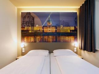 B&B Hotel Berlin City-West - Berlin - 4