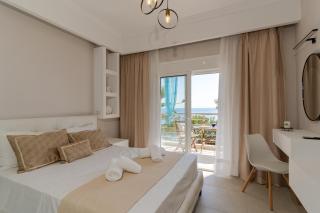 SkyBlue Horizon Studio 4 - Tsilivi - 9