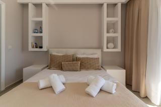 SkyBlue Horizon Studio 4 - Tsilivi - 8