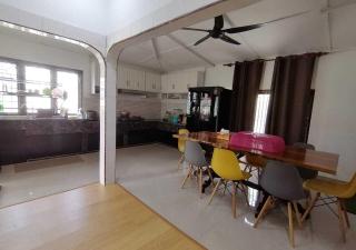 Homestay Ijok Bukit Badong - 1