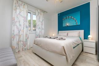 Two-bedroom app 'Castegner' with garden & free parking - Pula - 0