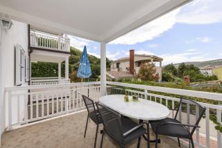 Apartments Luka - Trogir, Marina 150m from the beach - Marina - 5