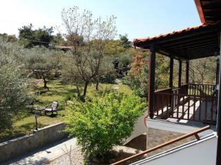 Dionysus Apartments & Suites - 1