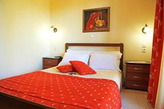 Dionysus Apartments & Suites - Ierissos - 5