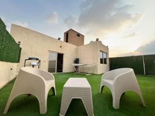 modern roof top greenery terrace - Il Cairo - 0