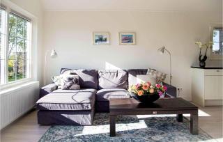 Awesome Home In Strijen With Wifi - Strijen - 8