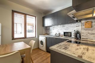 Karavelov Top Center Apartment - 7