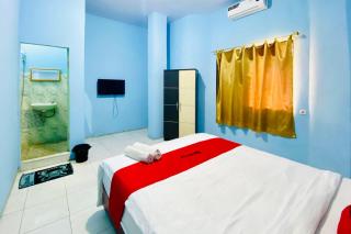 RedDoorz at Star Hill Inn Syariah Tebing Tinggi - Tebingtinggi - 3