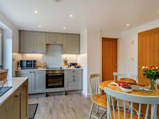 2 Bed in Northallerton 82411 - Ainderby Steeple - 3