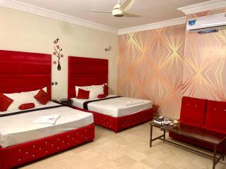 Hotel Royal Grand - Lahore - 5
