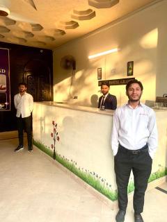 Hotel Royal Grand - 4