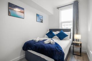 Smart 2 Bedroom Apartment in Belfast East Village - 7