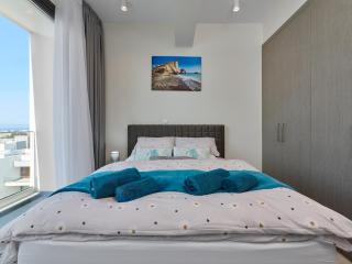 Rooftop apartment with jacuzzi - Paphos - 8
