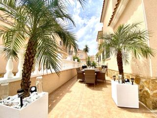 Casa Romina, Semi-detached villa with shared pool near La Zenia - Orihuela - 9