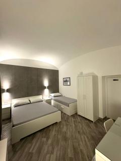 Casa Savoia - Napels - 0
