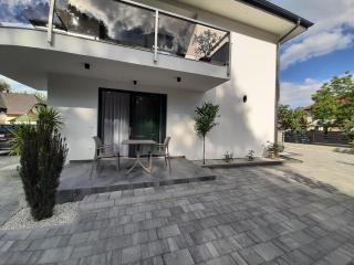 Ancsi Apartmanház - Balatonlelle - 4