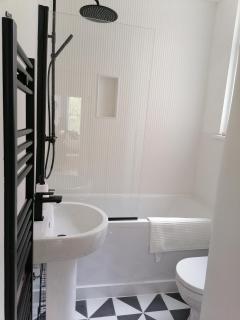 2 Bed Apartment in Sydenham, London - Forest Hill - 2
