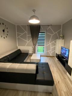 APARTAMENTY CIUKAJ - Paczków - 0